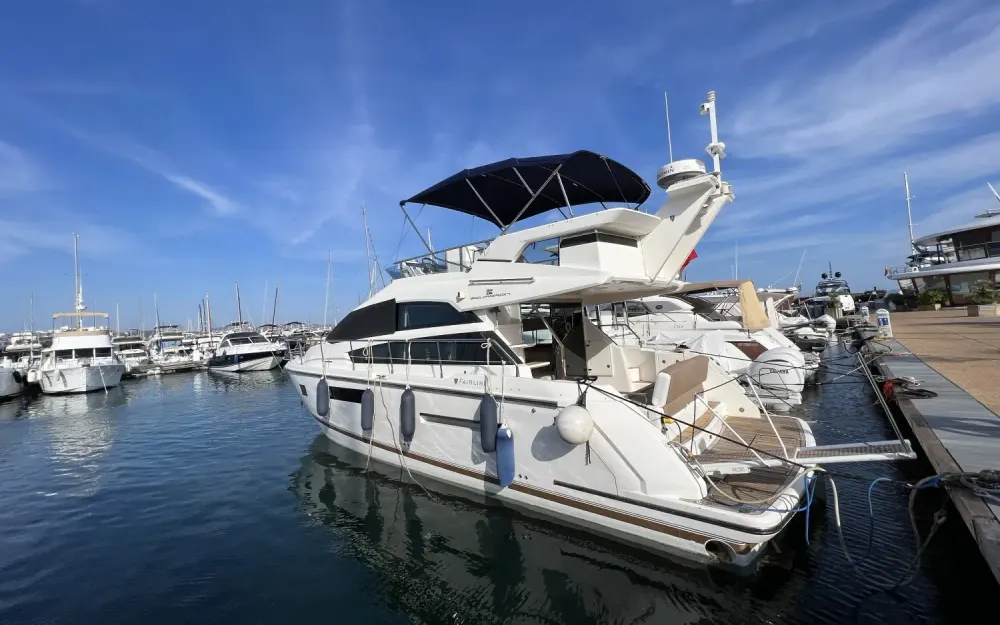 FairlineSquadron 42