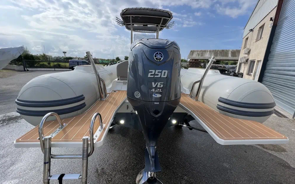 slider 20 Capelli Tempest 750