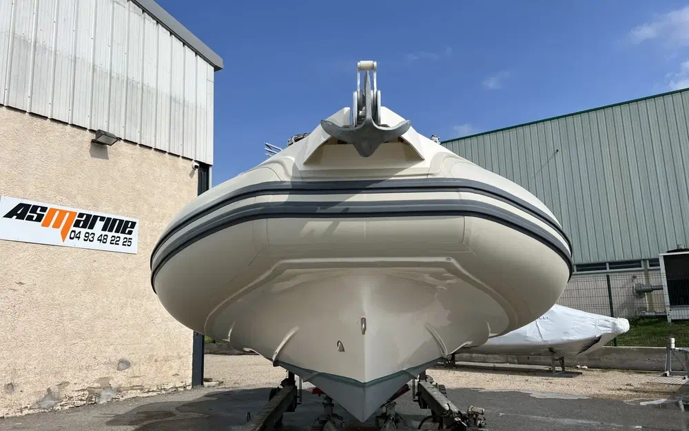 slider 3 Capelli Tempest 750