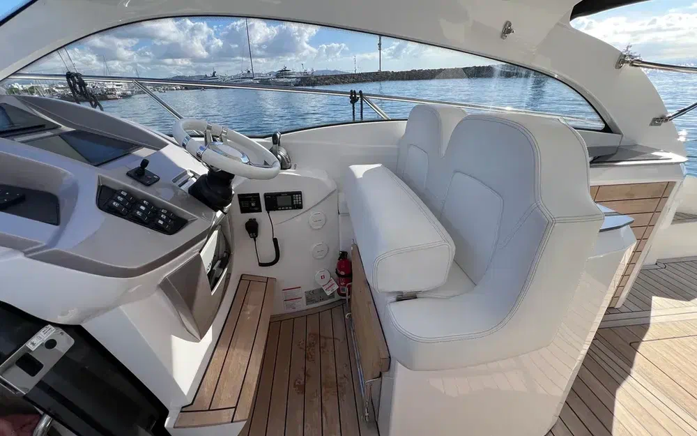slider 19 Sessa Marine C38