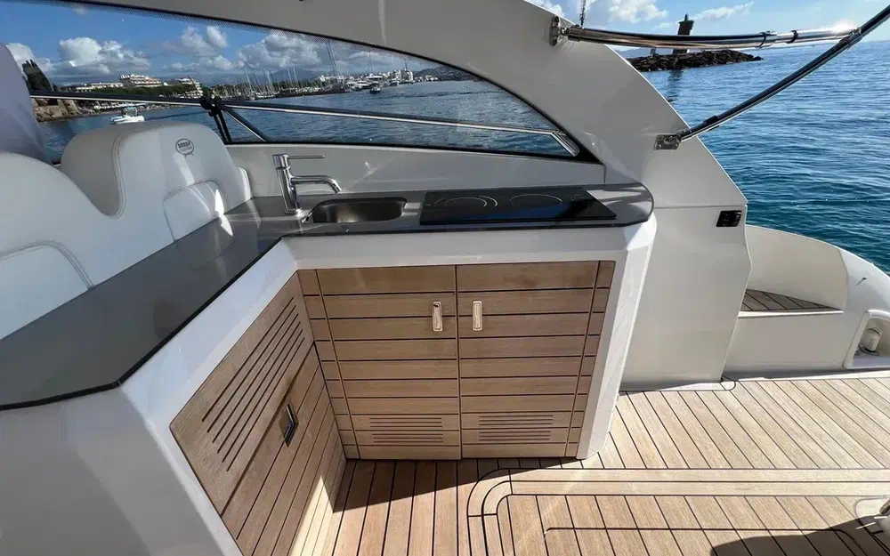 slider 13 Sessa Marine C38