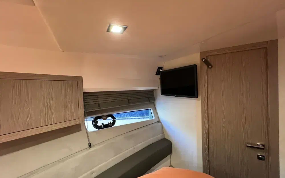 slider 32 Sessa Marine C38