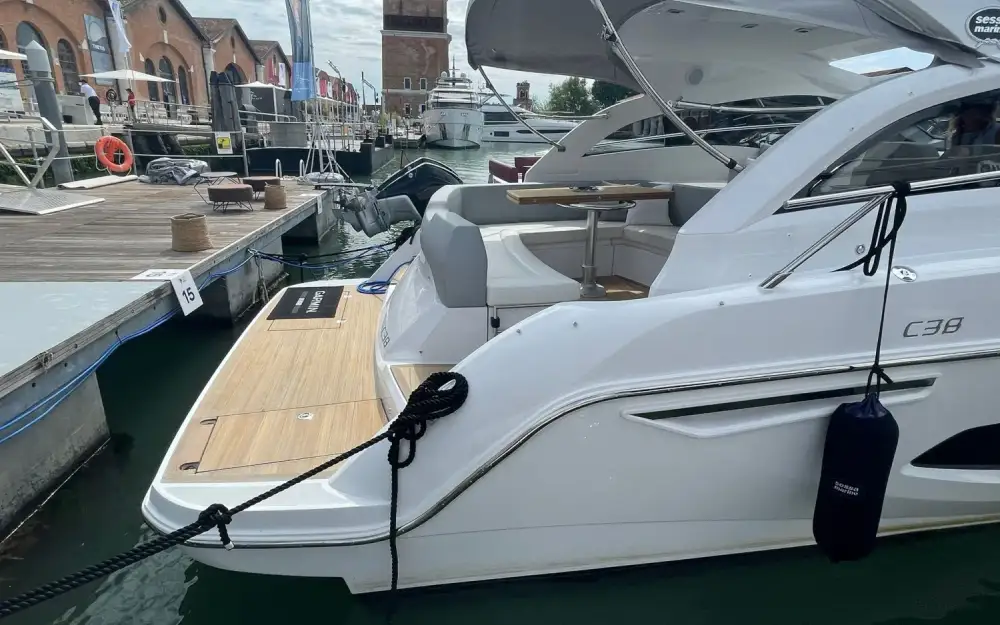 slider 3 Sessa Marine C38