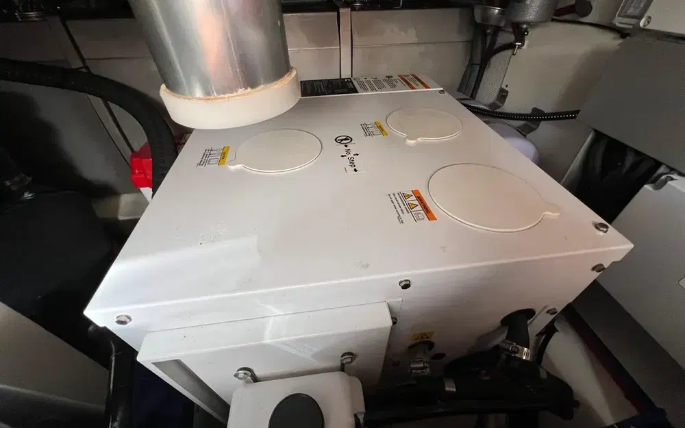 slider 44 Sessa Marine C38