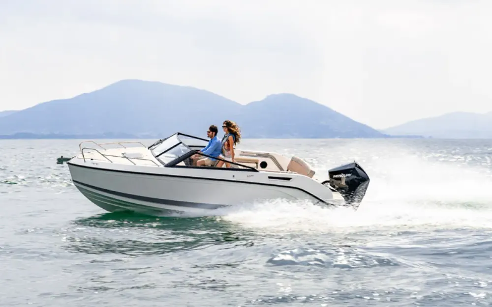slider 1 Quicksilver  675Cruiser