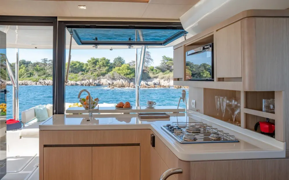 slider 9 Aquila  44 - null