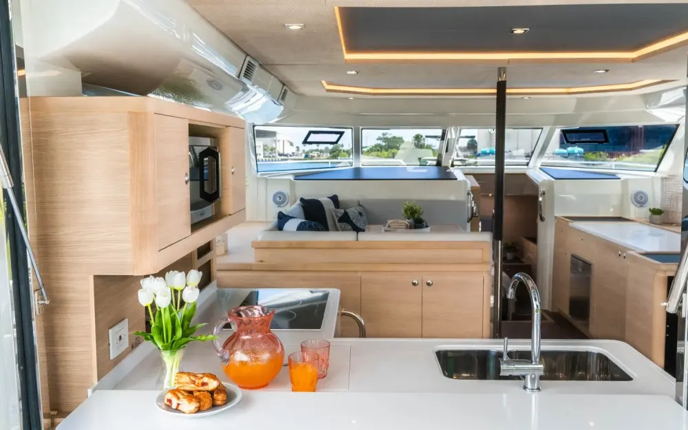 slider 8 Aquila  44 - null