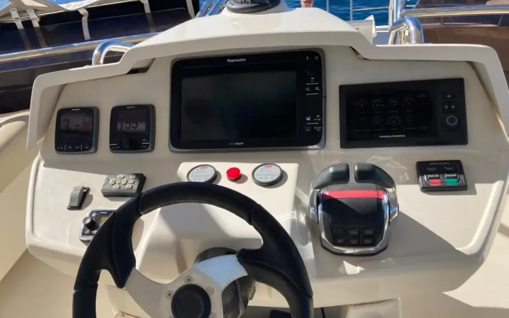 slider 8 Aquila  44