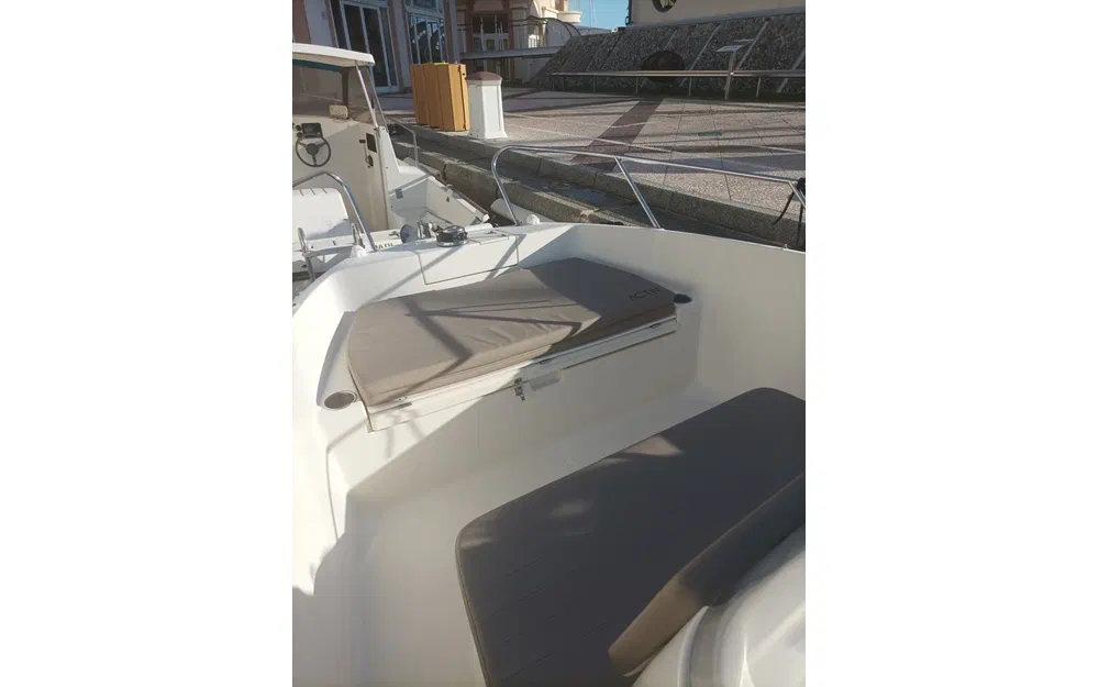 slider 12 Quicksilver 675