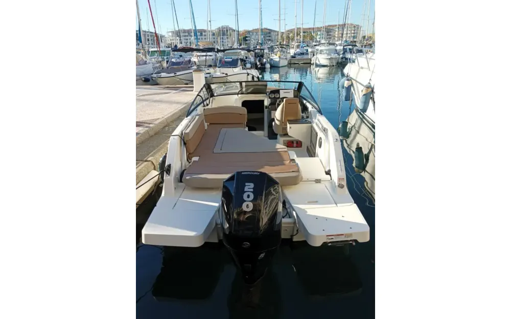 slider 12 Quicksilver  675Cruiser