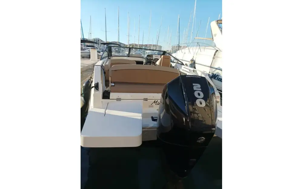 slider 18 Quicksilver Activ 675 Cruiser