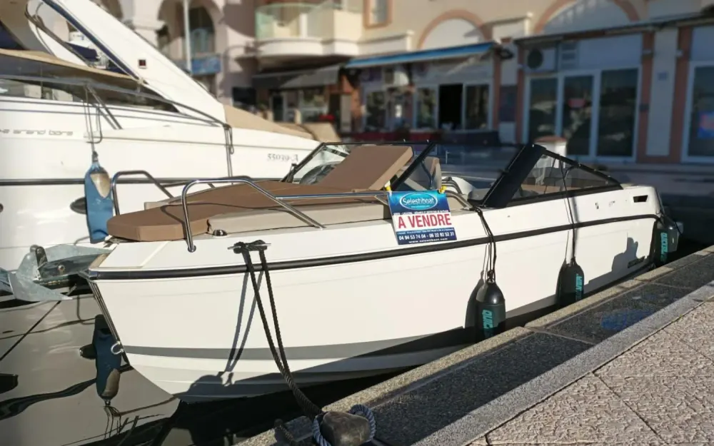 slider 1 Quicksilver  675Cruiser