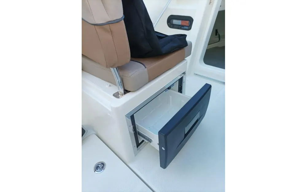 slider 20 Quicksilver  675Cruiser