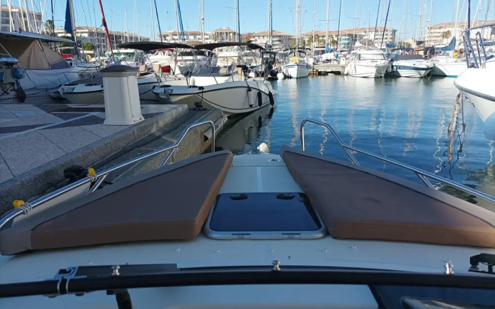 slider 6 Quicksilver  675Cruiser