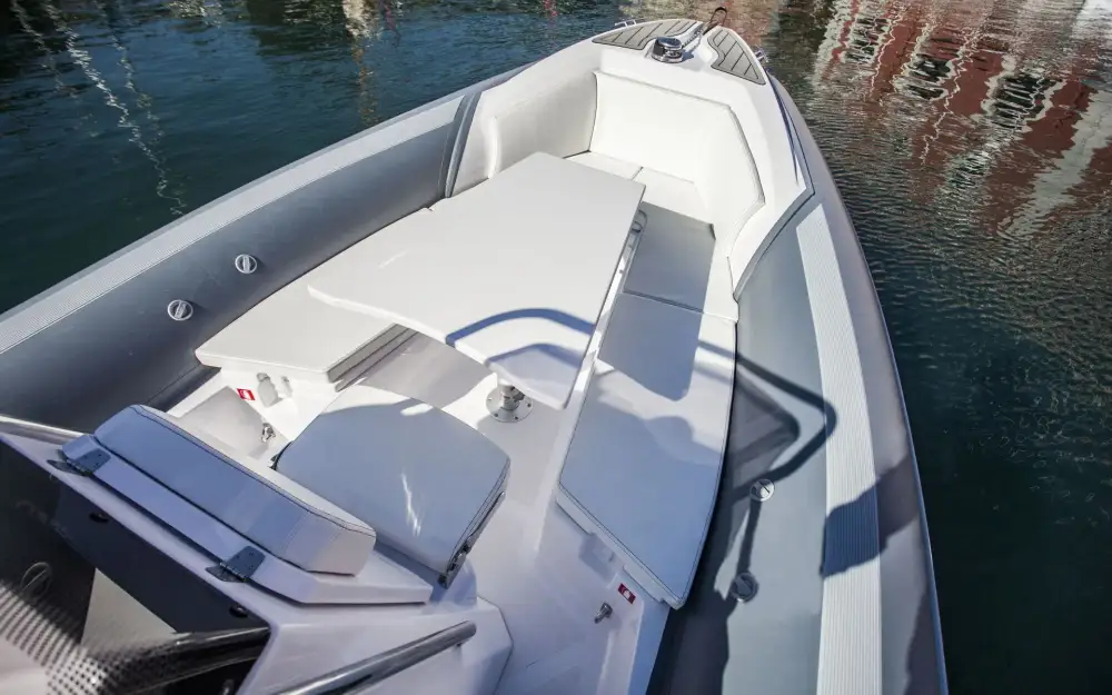 slider 3 MV Marine  27 GT