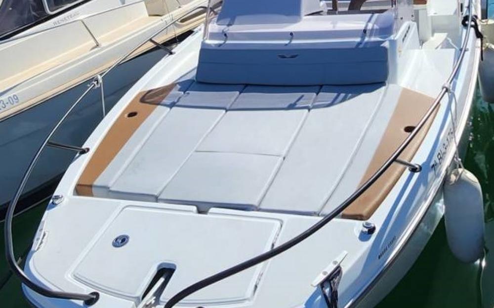 slider 3 Beneteau Flyer 7 SUNdeck