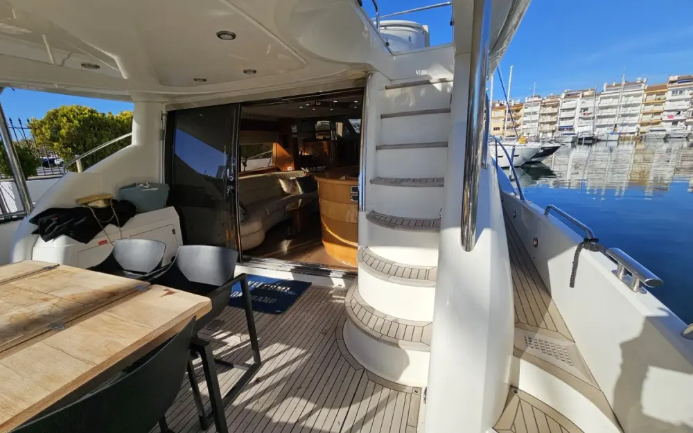 slider 9 Sunseeker Manhattan 74