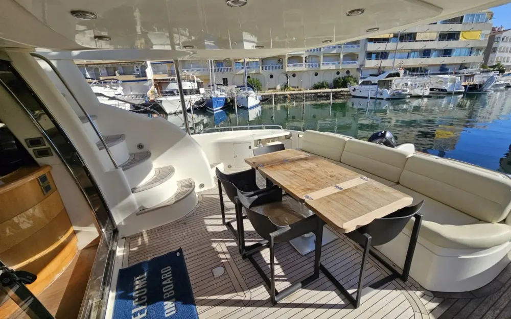 slider 12 Sunseeker Manhattan 74