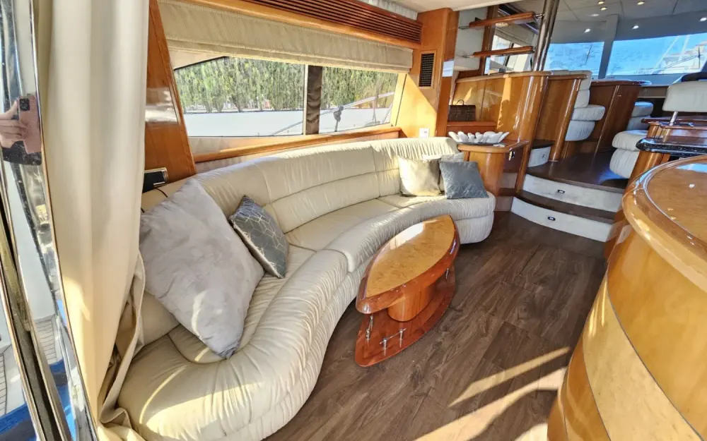 slider 17 Sunseeker Manhattan 74