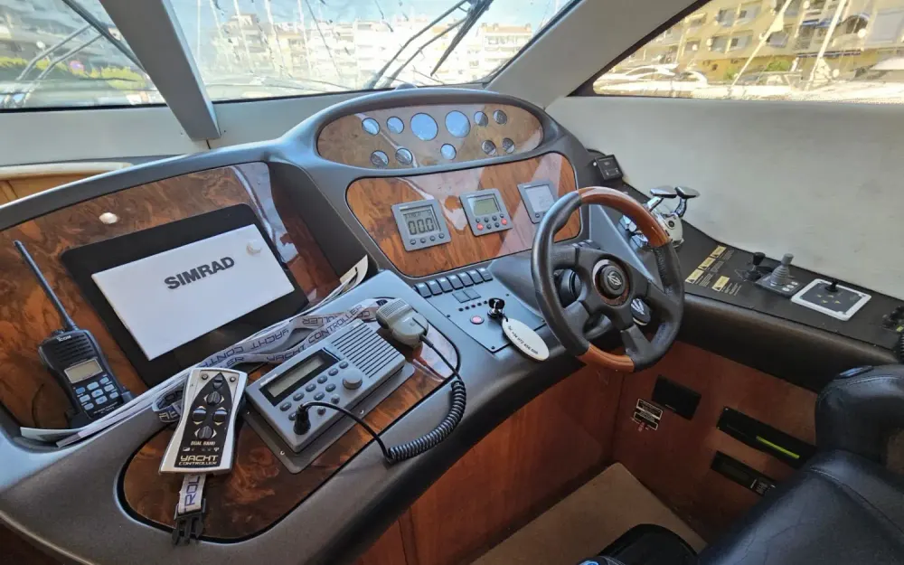 slider 29 Sunseeker Manhattan 74