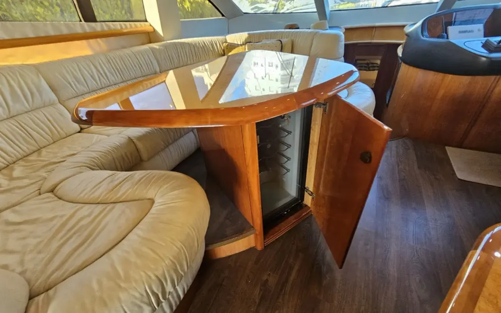 slider 39 Sunseeker Manhattan 74