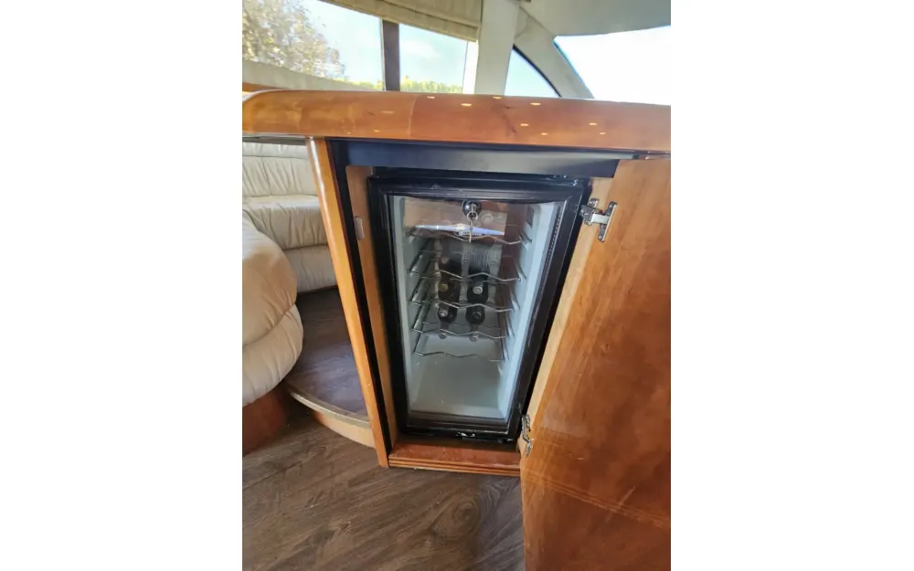slider 40 Sunseeker Manhattan 74