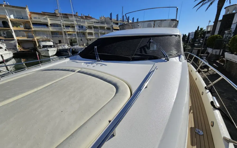 slider 4 Sunseeker Manhattan 74