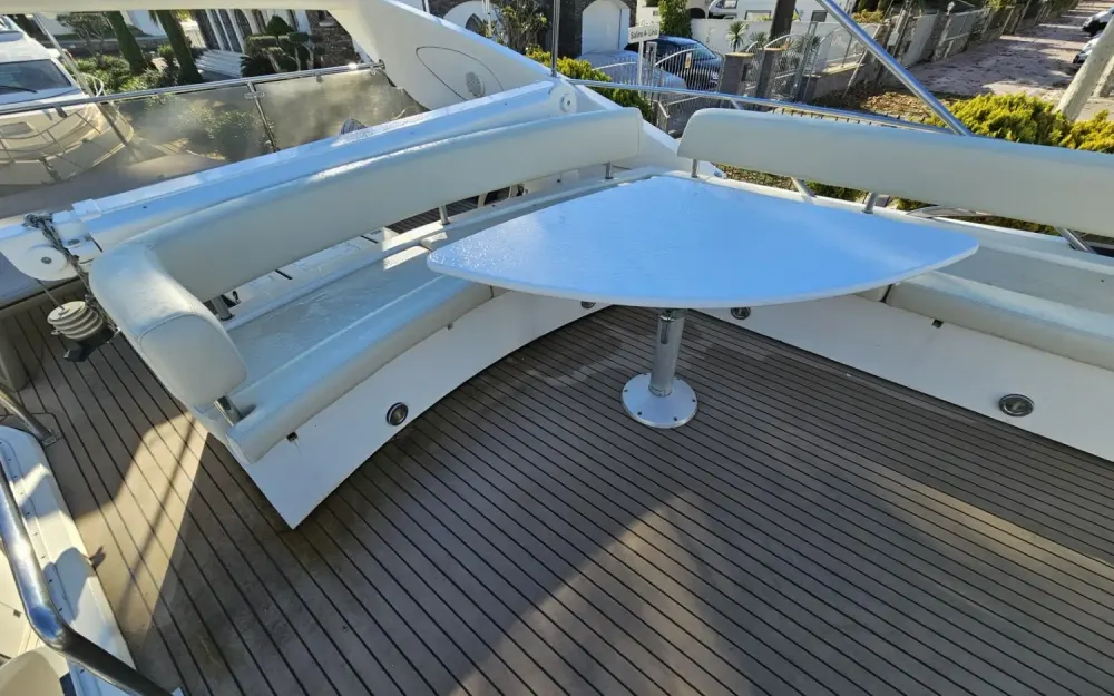 slider 63 Sunseeker Manhattan 74