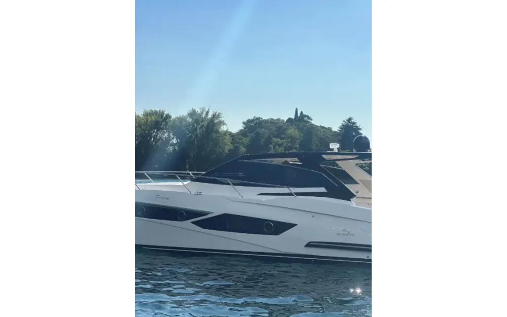 slider 18 Rio Yachts Parana 40
