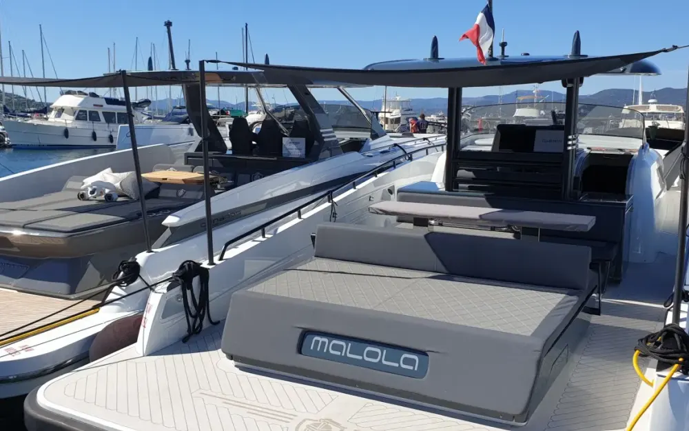 slider 9 Canados GLADIATOR 431 WA