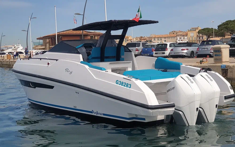 slider 0 Rio Yachts Daytona 34