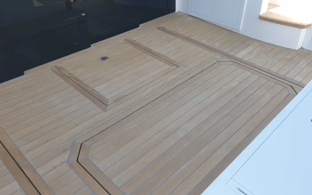 slider 32 Rio Yachts Sport Coupe 44