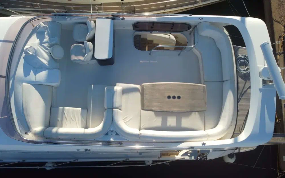 slider 21 Princess 52 Fly