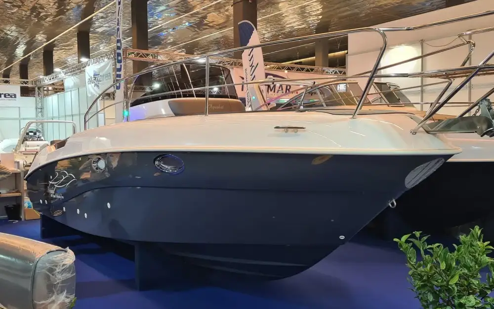 AquabatSport Infinity 850 WA Luxe