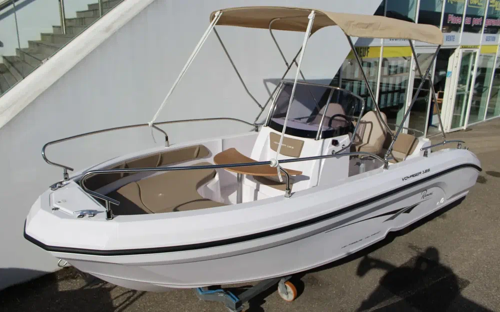 RanieriVoyager 18 S