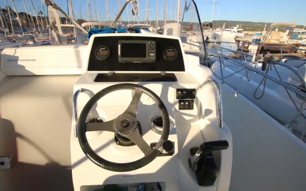 slider 13 Jeanneau Cap Camarat 7.5 CC