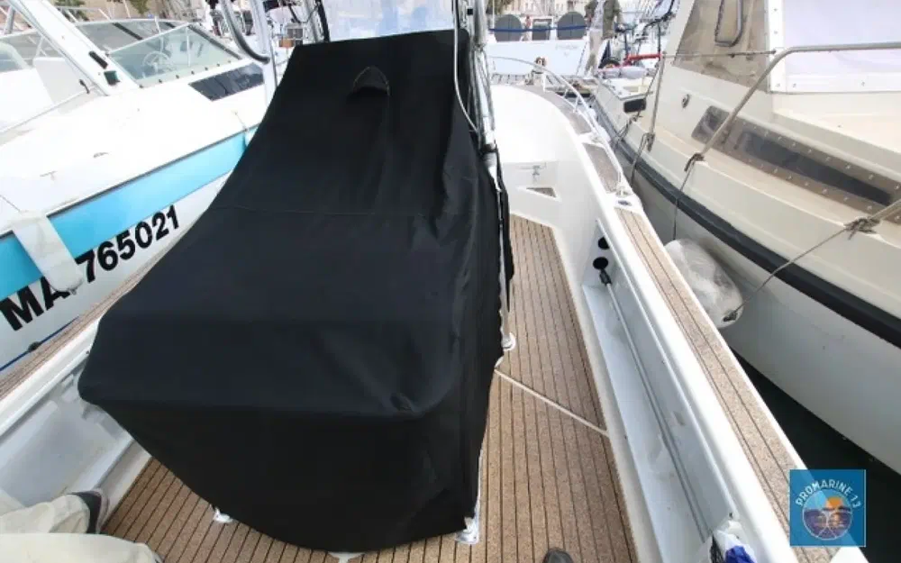slider 13 Kelt White Shark 215