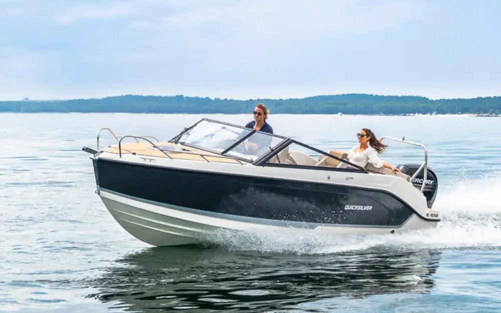 slider 7 Quicksilver Activ 605 Cruiser