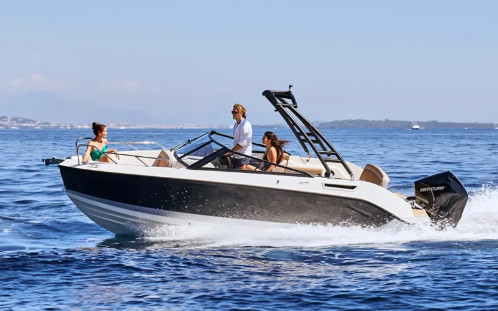 slider 5 Quicksilver  675Bowrider