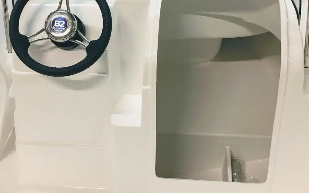 slider 2 B2 Marine 472