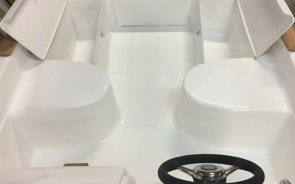 slider 5 B2 Marine 472