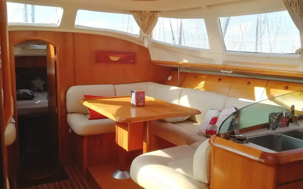 slider 7 Jeanneau Sun Odyssey 40 DS