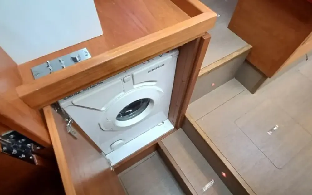 slider 25 Wauquiez Pilot Saloon 42