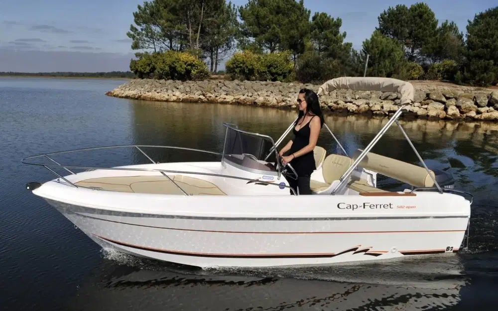 slider 0 B2 Marine Cap Ferret 522