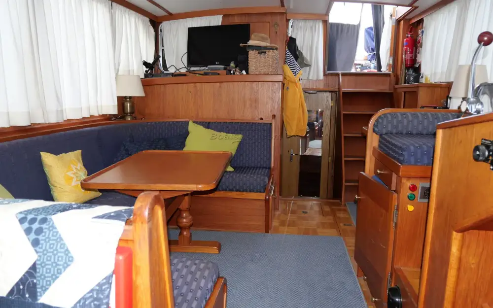 slider 9 Linssen  42 SL