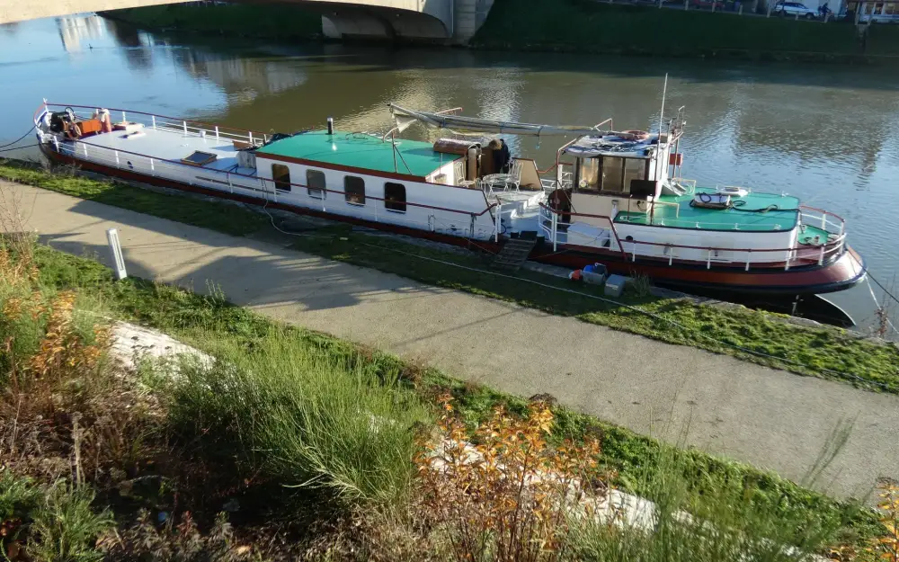 Luxe MotorDutch Barge
