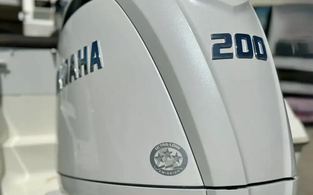 slider 1 Pacific Craft  700 SC