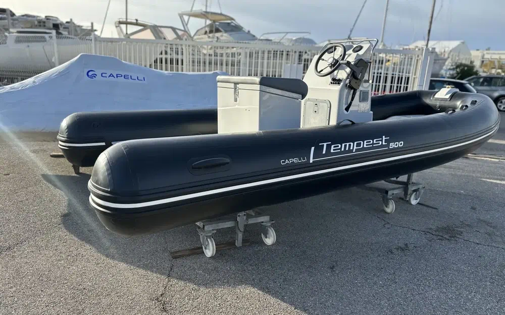 slider 3 Capelli Tempest 500