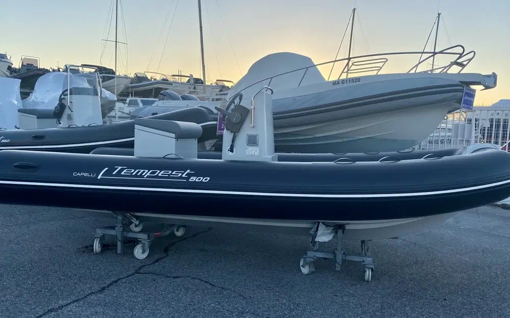 slider 5 Capelli Tempest 500