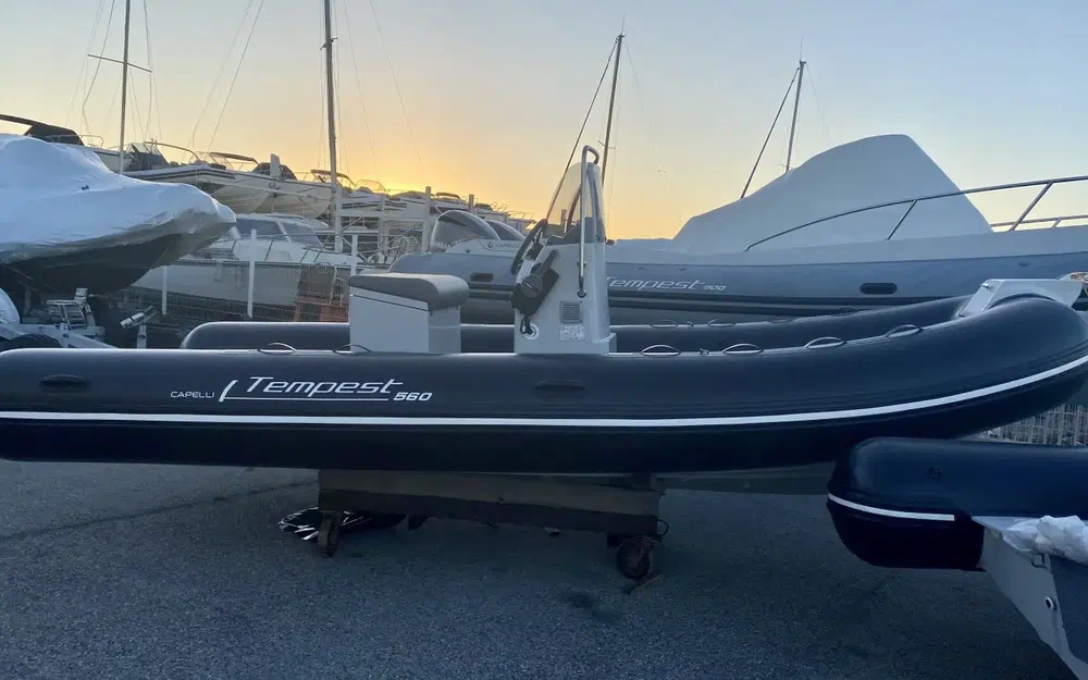 slider 5 Capelli Tempest 560